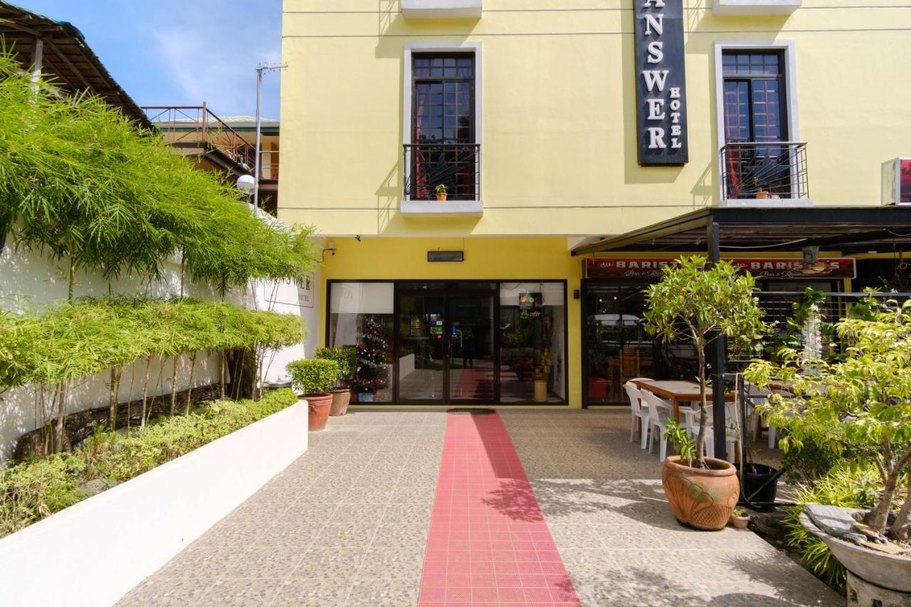 Reddoorz Plus @ West Nautical Road Puerto Galera Extérieur photo